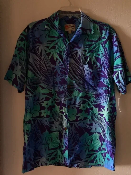 HILO HATTIE HAWAIIAN ORIGINAL ALOHA SHIRT MEN ALOHA FLOWER MADE IN HAWAII NWT XS - Picture 1 of 9